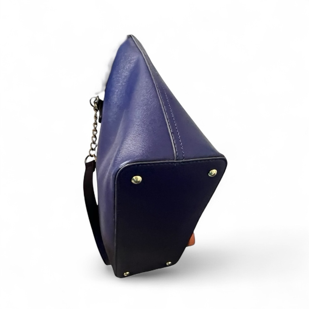 Anne Klein dark blue faux leather tote bag purse with a gold chain strap detail - Picture 3 of 10